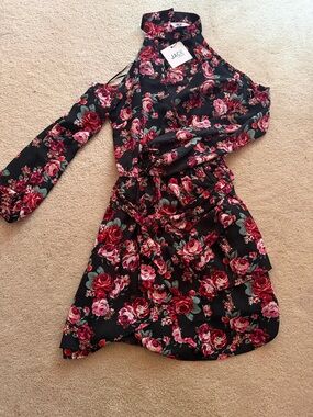 Jack by BB Dakota Black Floral Cold-Shoulder Long Sleeve Dress